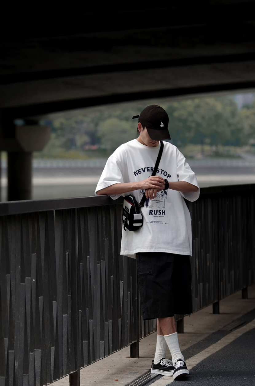 NOCLUE フロントロゴ Tシャツ MB5302