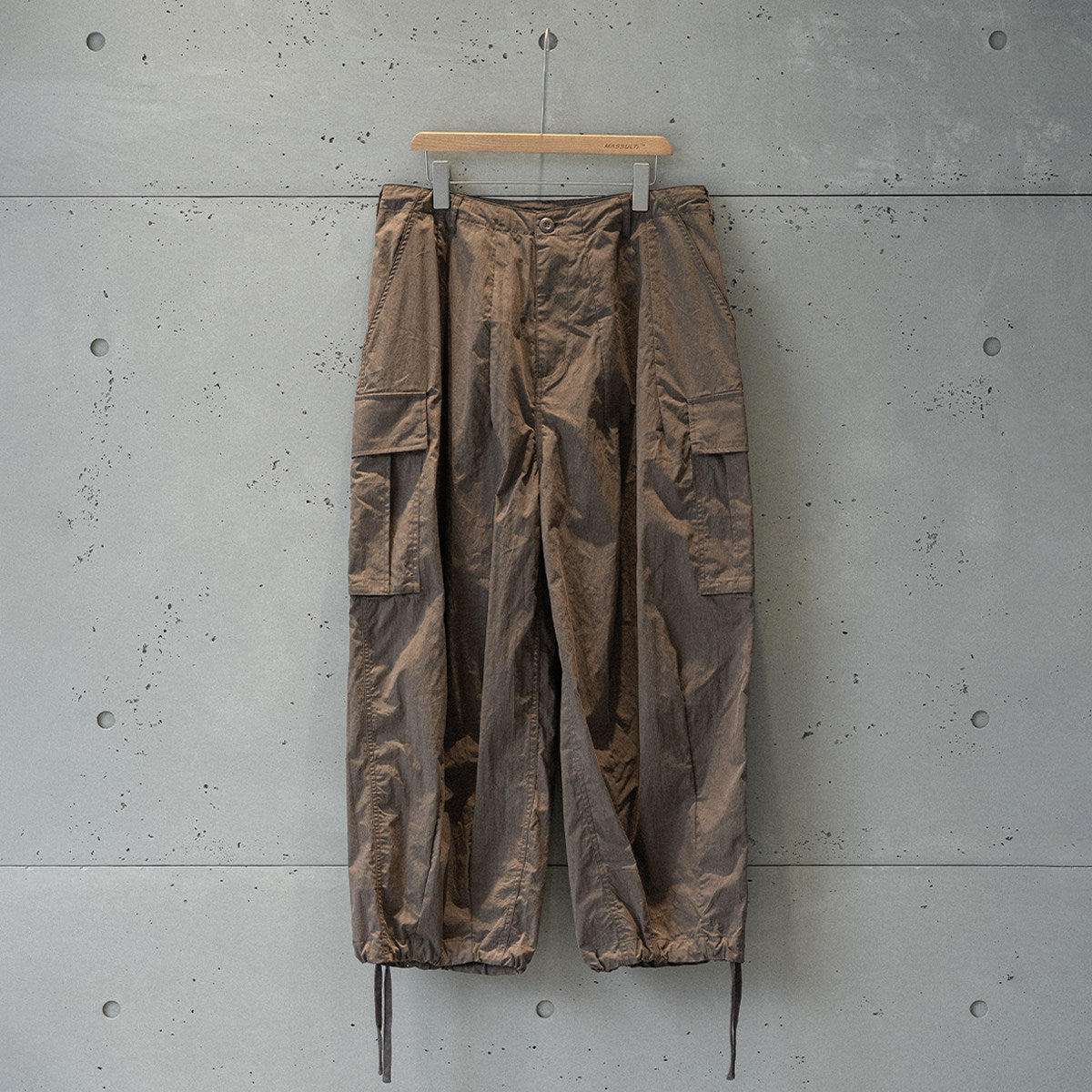MASSULTI ワイド カーゴパンツ MB5071