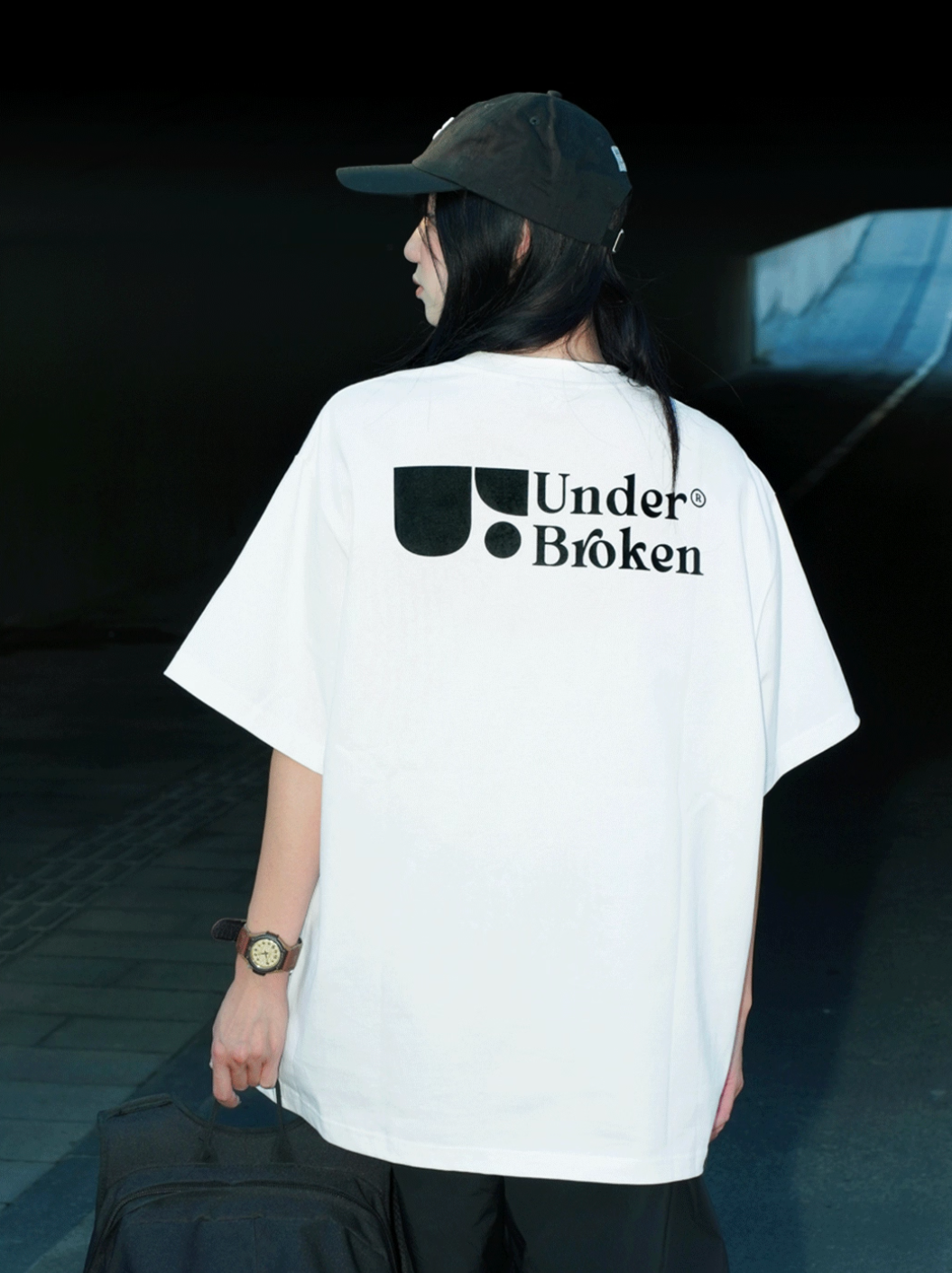 UNDERBROKEN バックプリント Tシャツ – MOBU