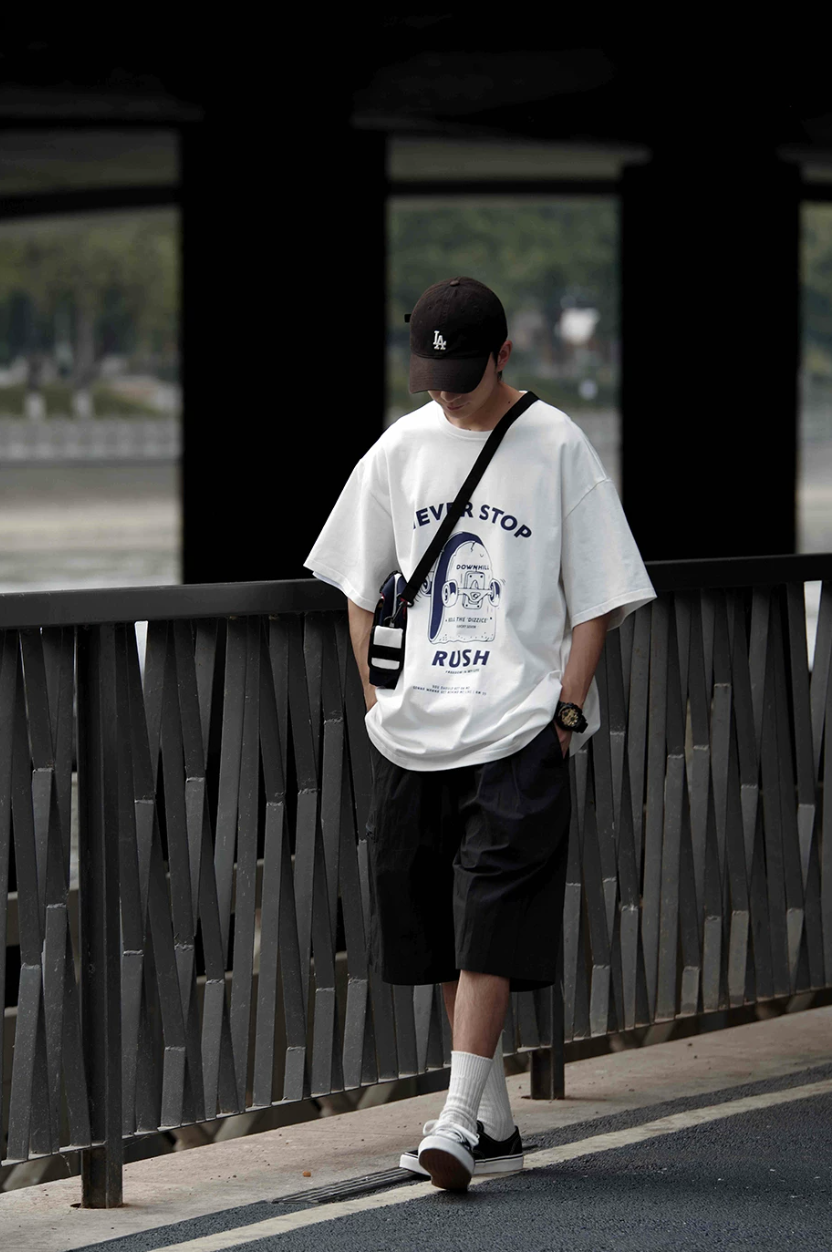 NOCLUE フロントロゴ Tシャツ MB5302