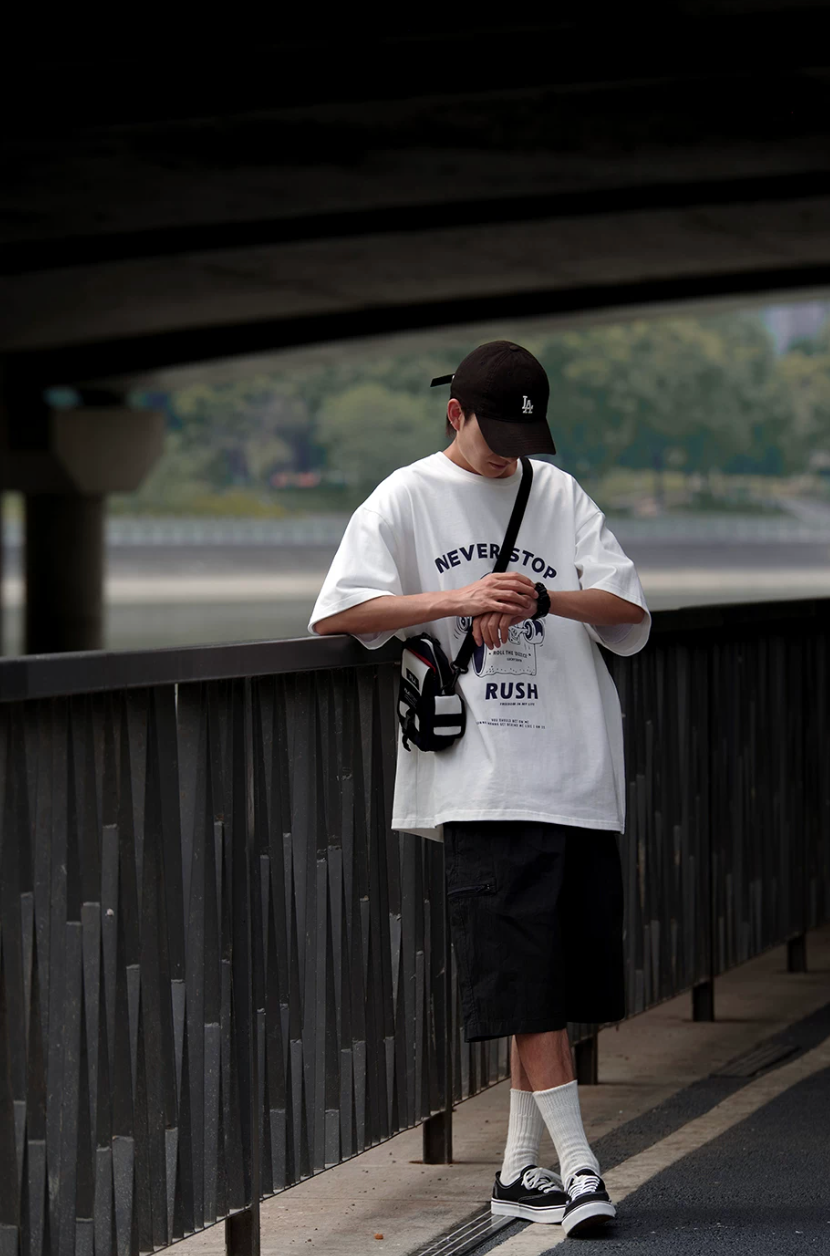 NOCLUE フロントロゴ Tシャツ MB5302