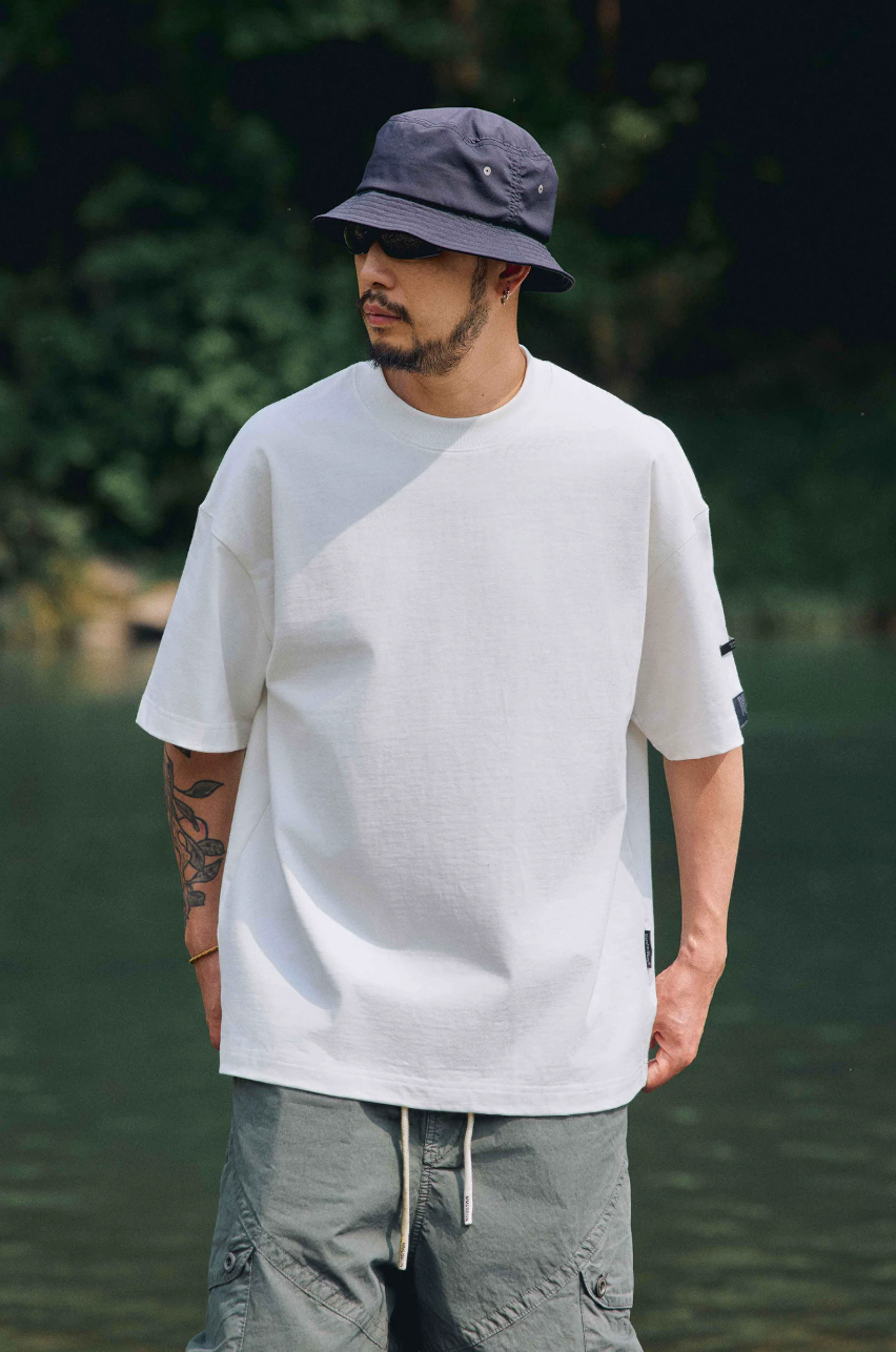 QUENTINMARX 袖ロゴ Tシャツ MB5318