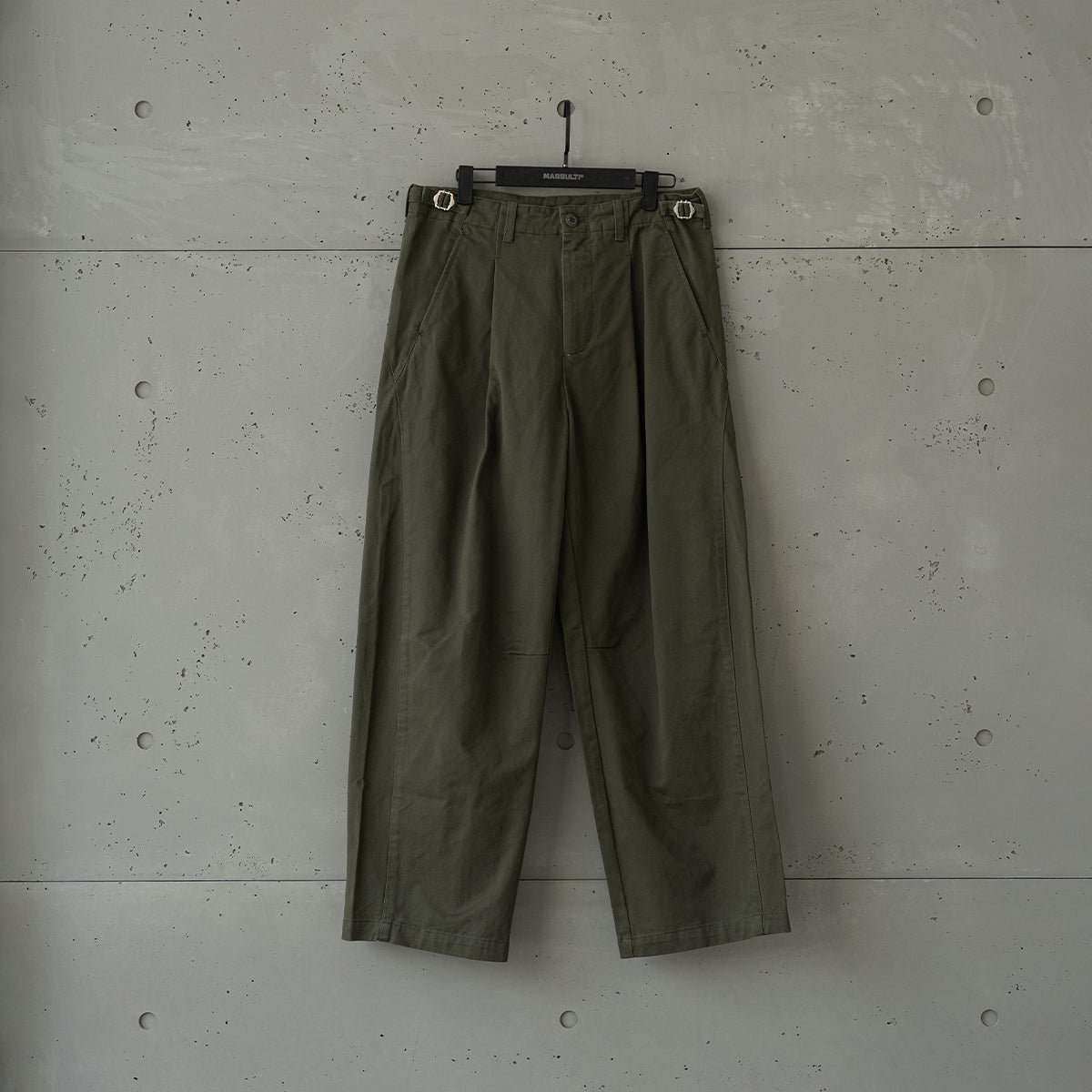 MASSULTI カジュアルパンツ MB4857