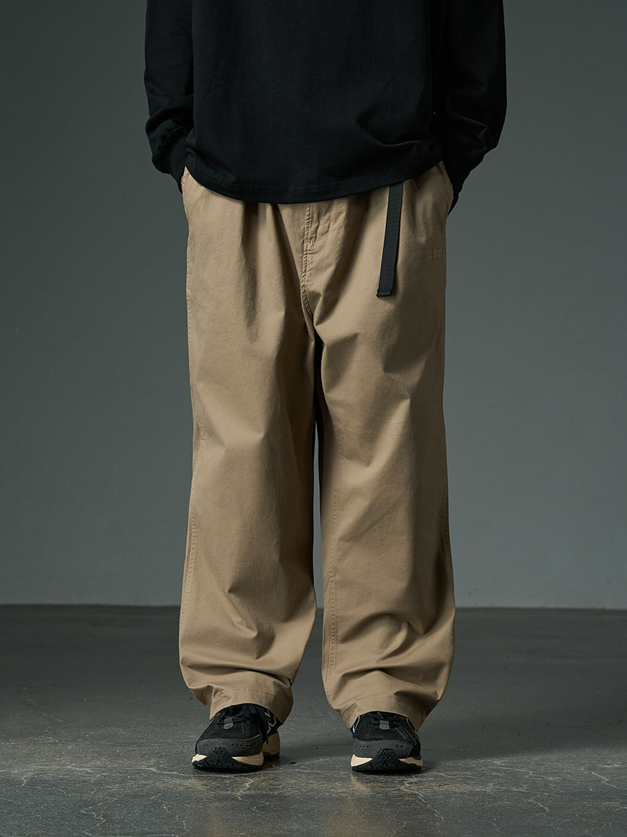 ベーシックなチノパンでコーデ時短！