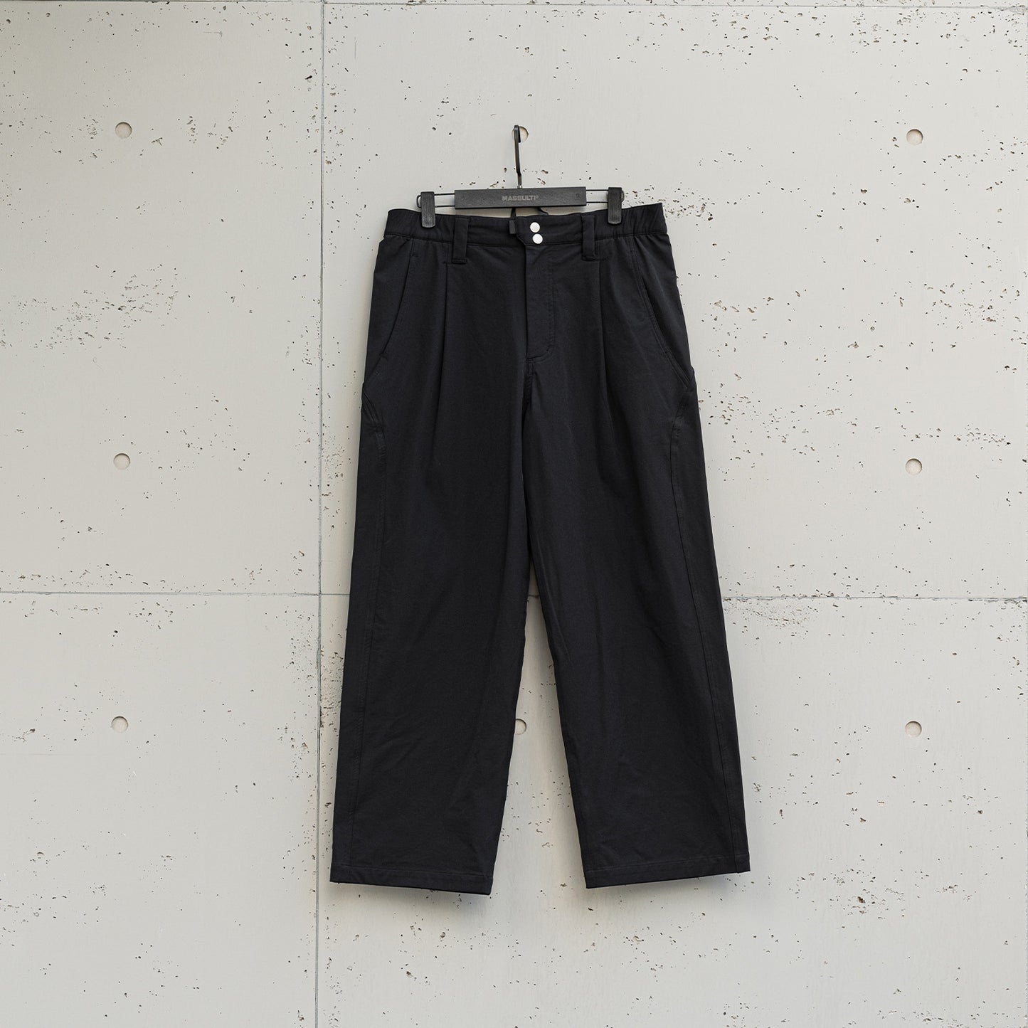 MASSULTI ナイロン カジュアルパンツ MB4929