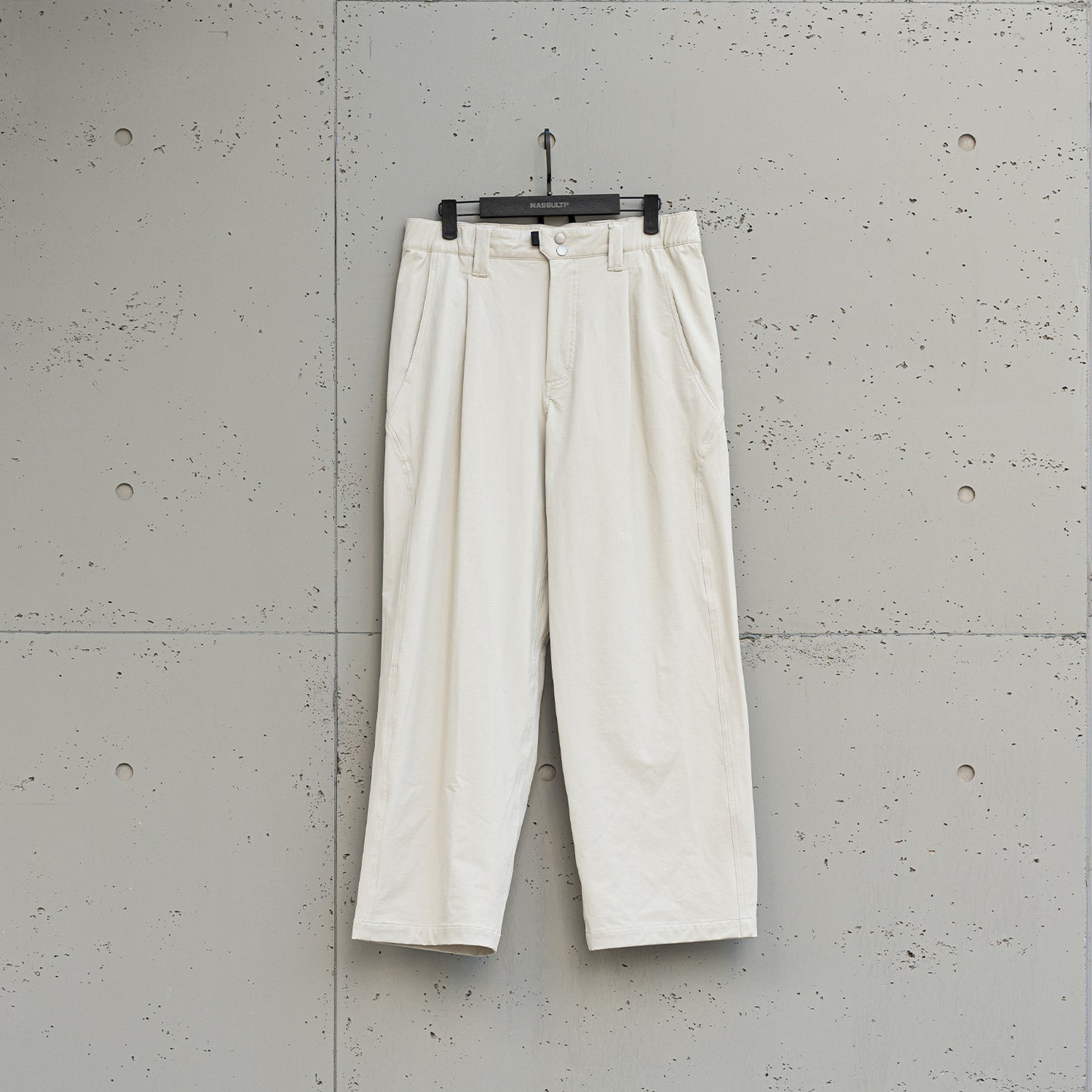 MASSULTI ナイロン カジュアルパンツ MB4929
