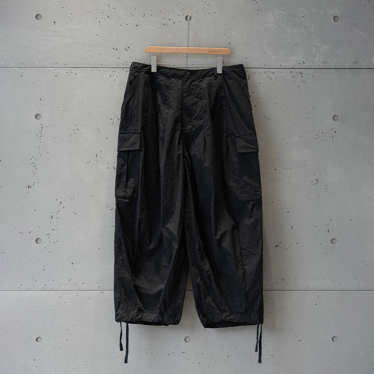 MASSULTI ワイド カーゴパンツ MB5071